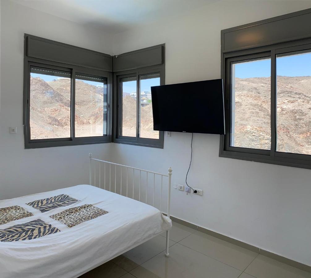 Appartement Stunning Penthouse With Sea Views And Private Heated Pool à Eilat Extérieur photo