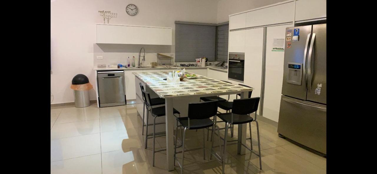 Appartement Stunning Penthouse With Sea Views And Private Heated Pool à Eilat Extérieur photo