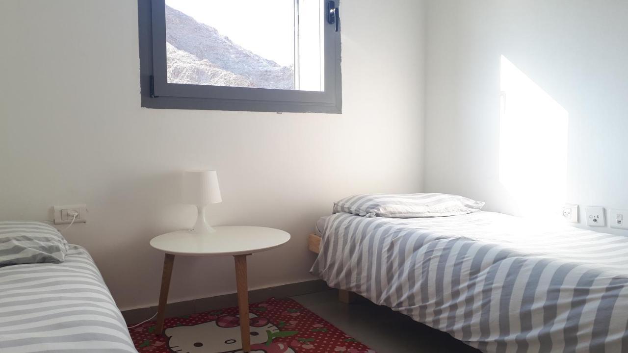 Appartement Stunning Penthouse With Sea Views And Private Heated Pool à Eilat Extérieur photo